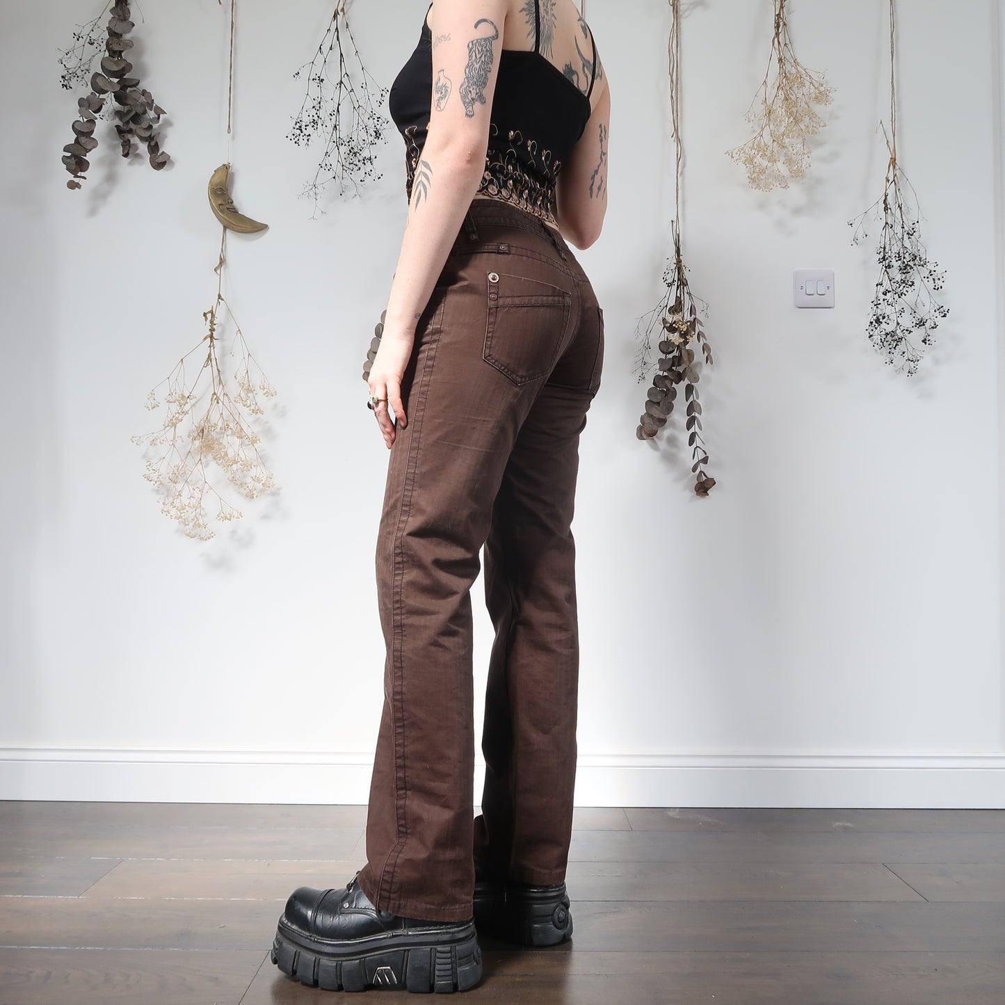 Brown trousers - 29"