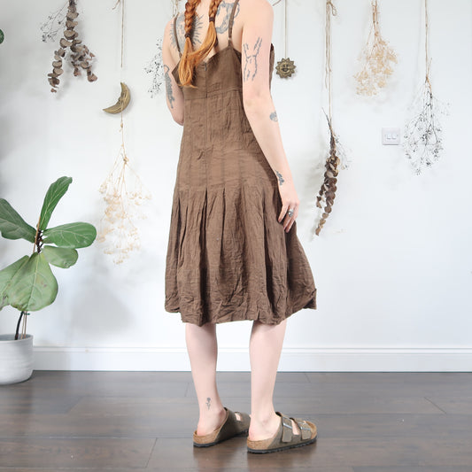 Brown linen dress - size L