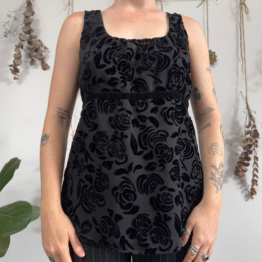 Black velvet top - size M