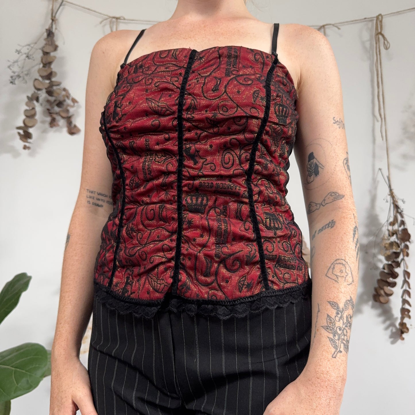 Red mesh top - size S/M