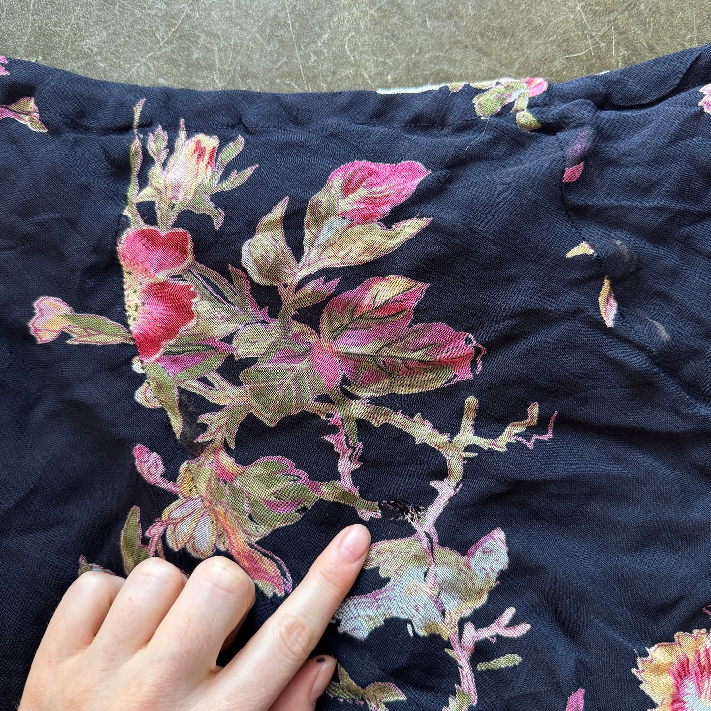 Floral beaded skirt - size L