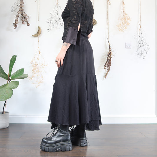 Black maxi skirt - size M/L
