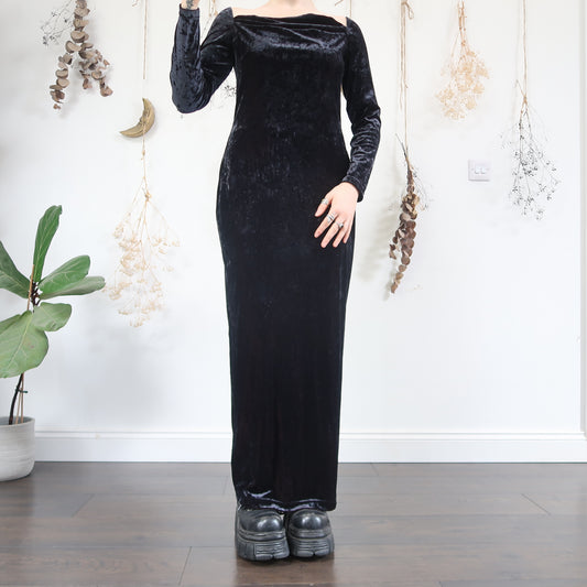 Velvet dress - size M