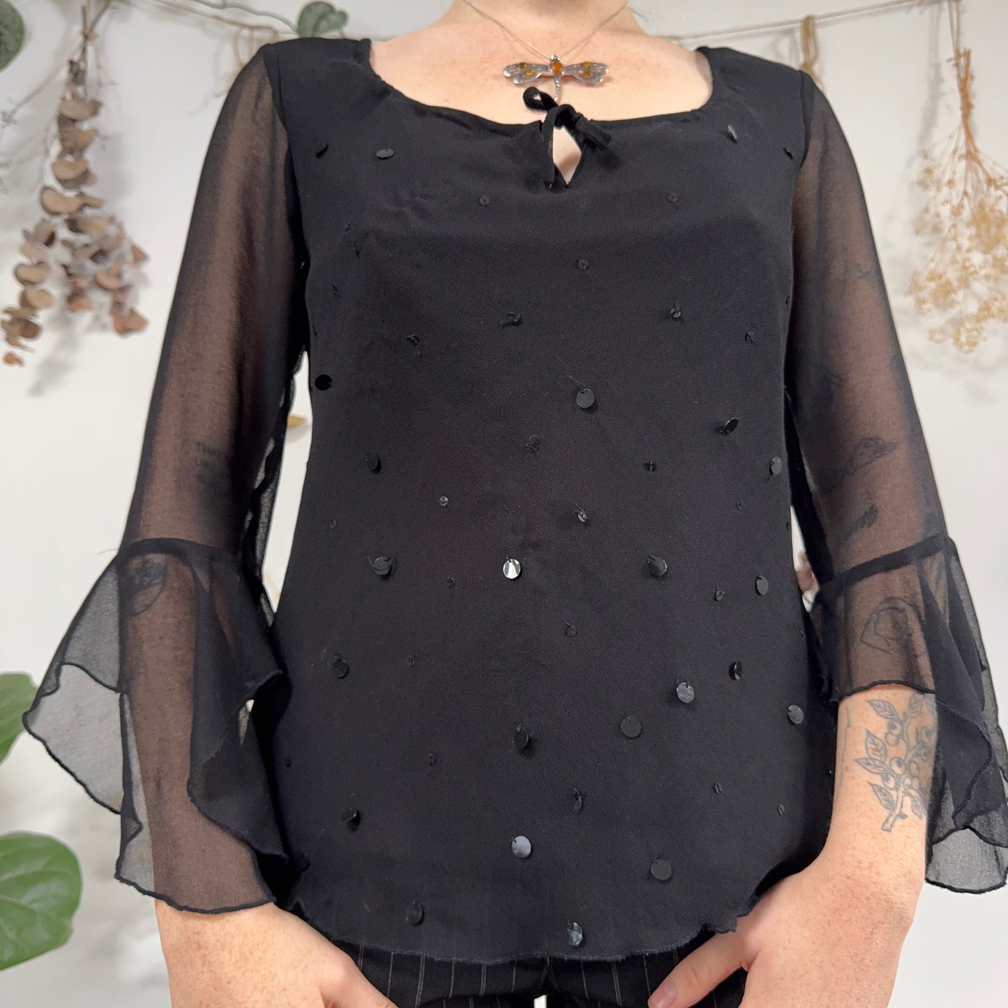 Black witchy blouse - size M
