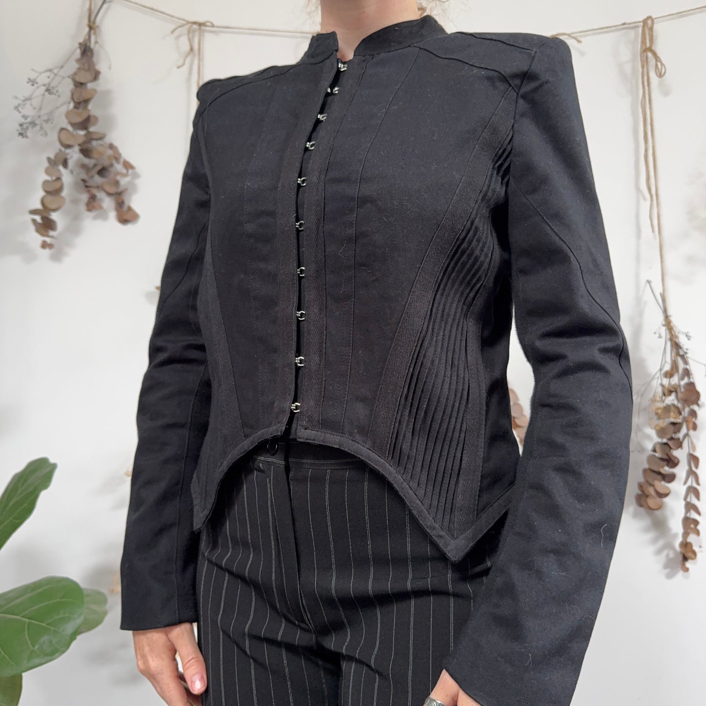 Hook and eye jacket - size M