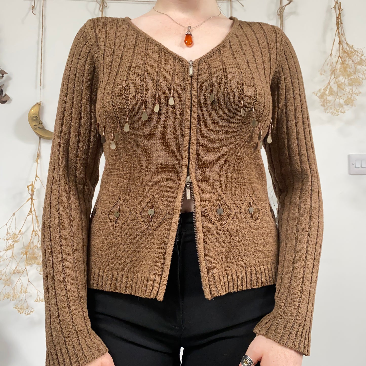 Brown knit jumper - size M