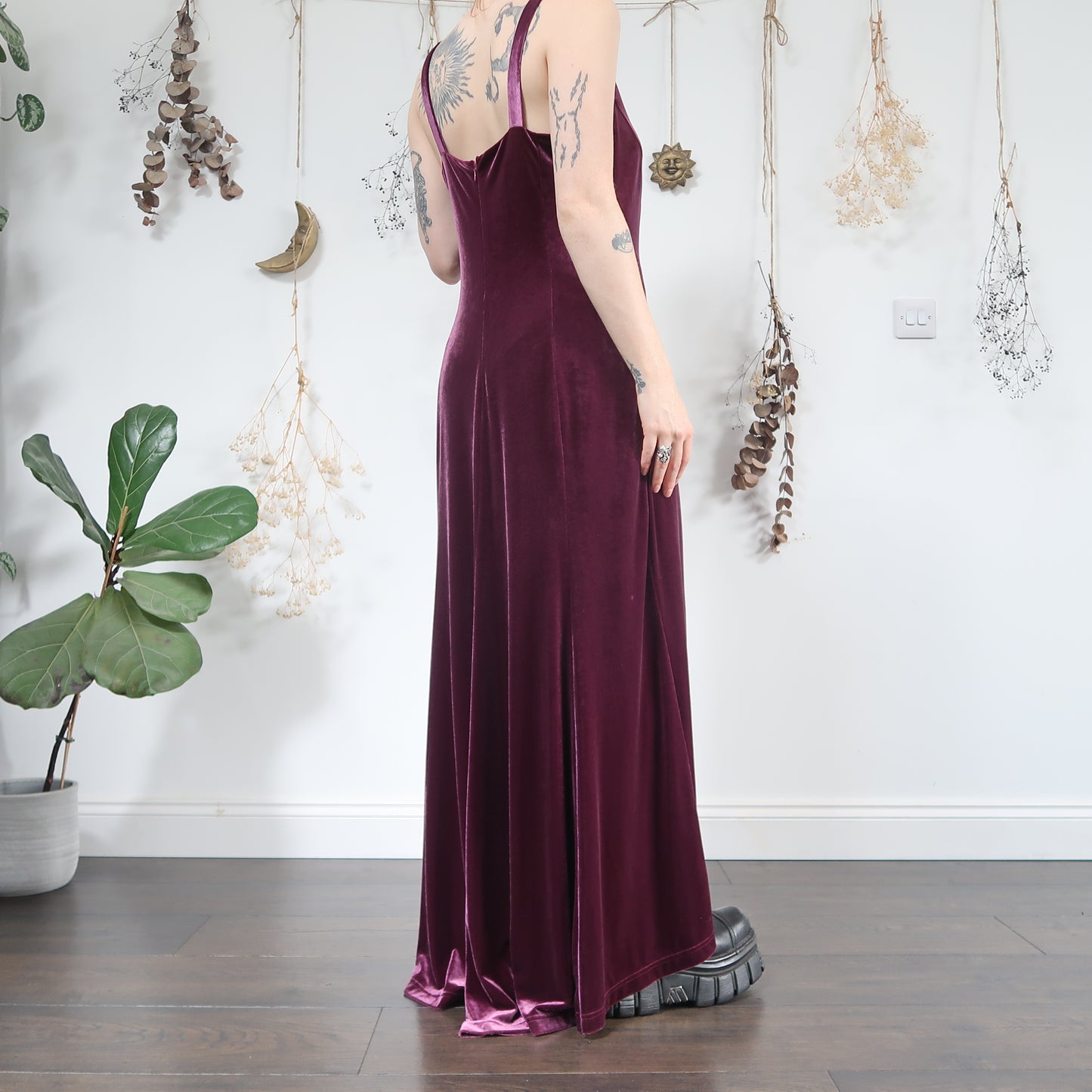 Purple velvet dress - size M