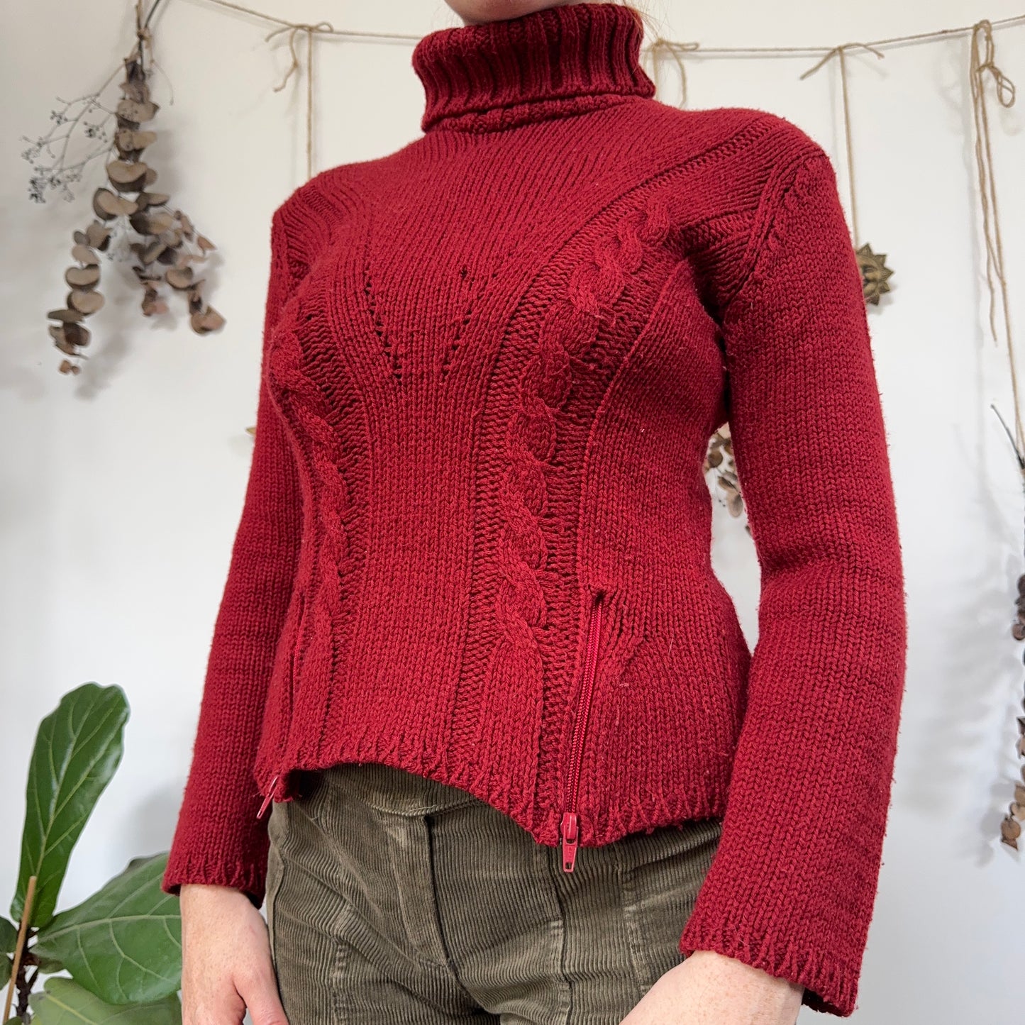 Red knit zip jumper - size M