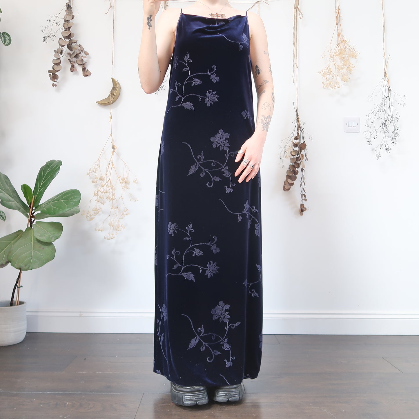 Blue velvet dress - size L