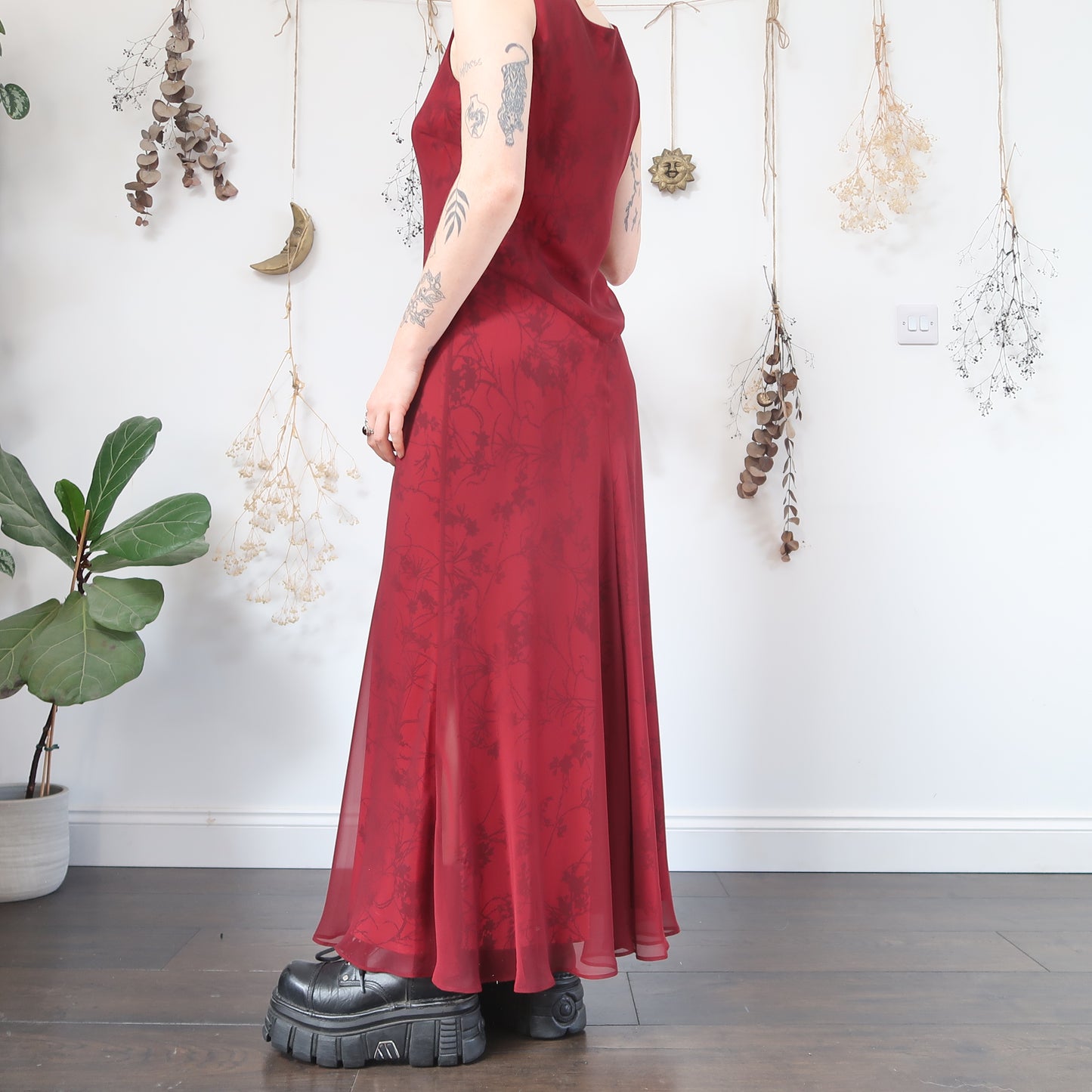 Red floral dress - size M