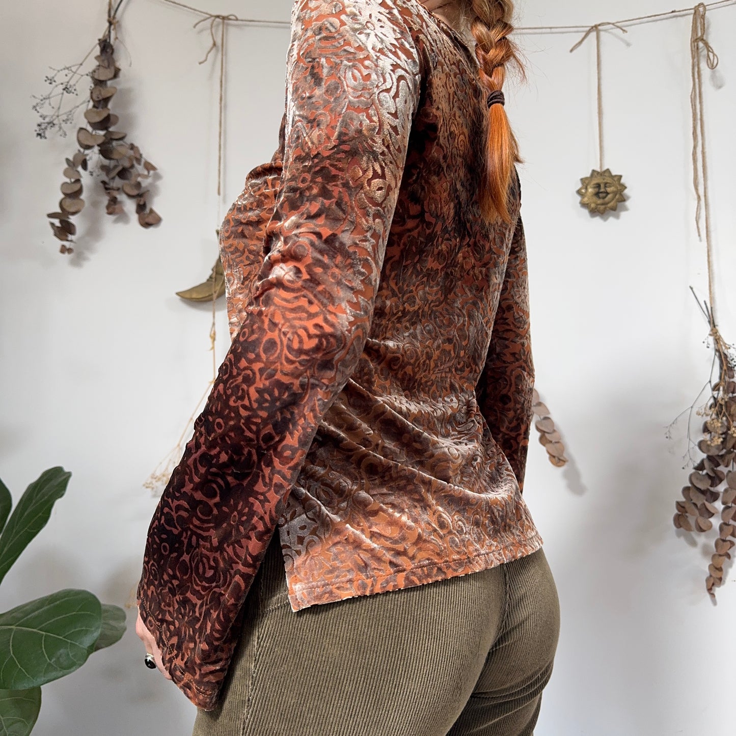 Velvet top - size M