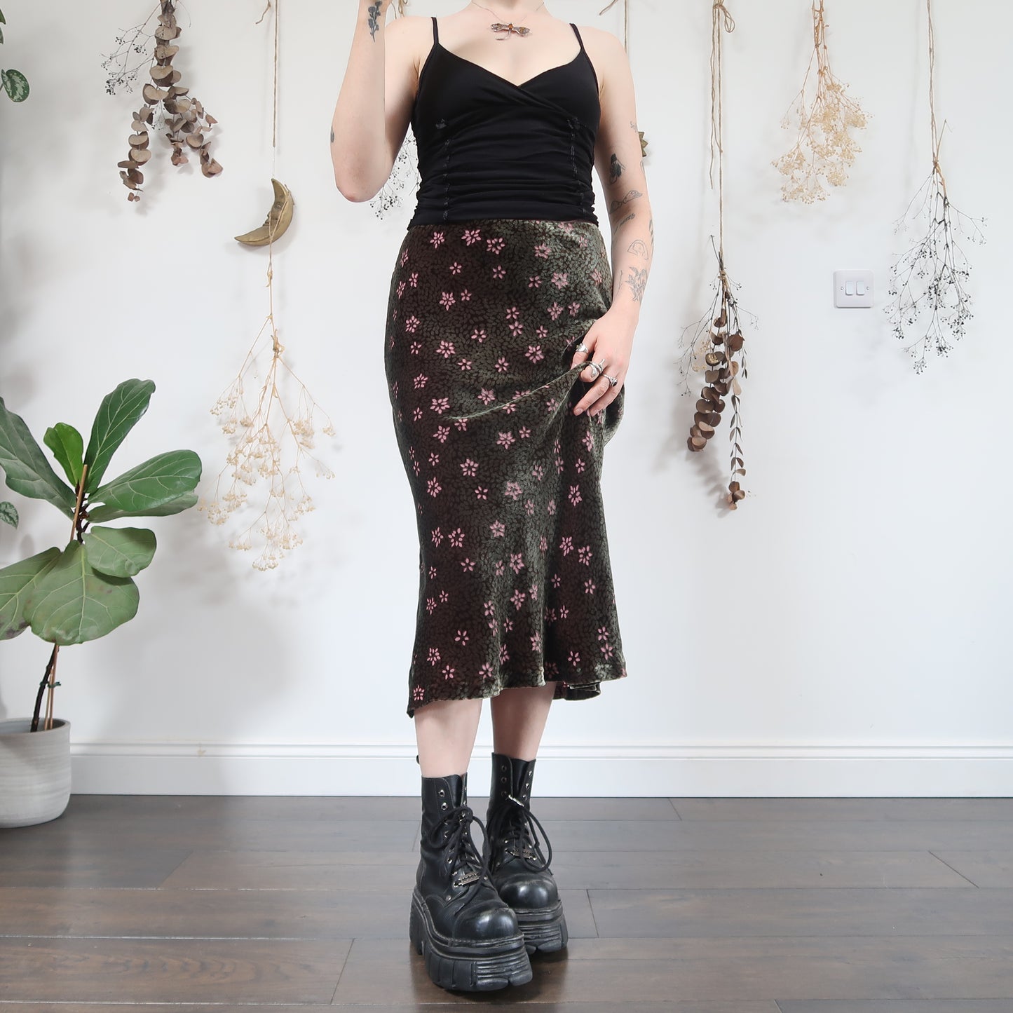 Green velvet skirt - size S