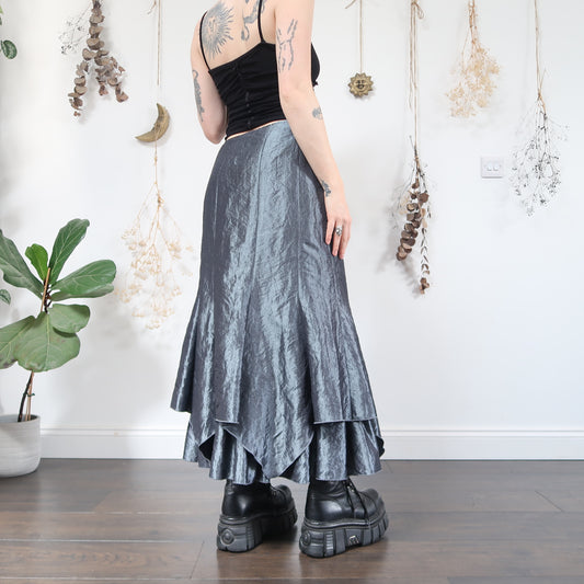 Grey metallic skirt - size M