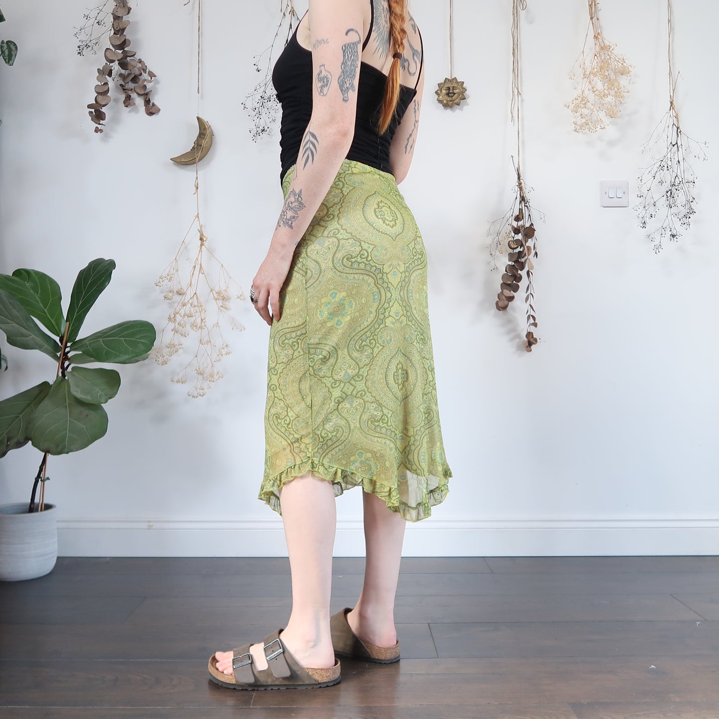 Green mesh midi skirt - size M
