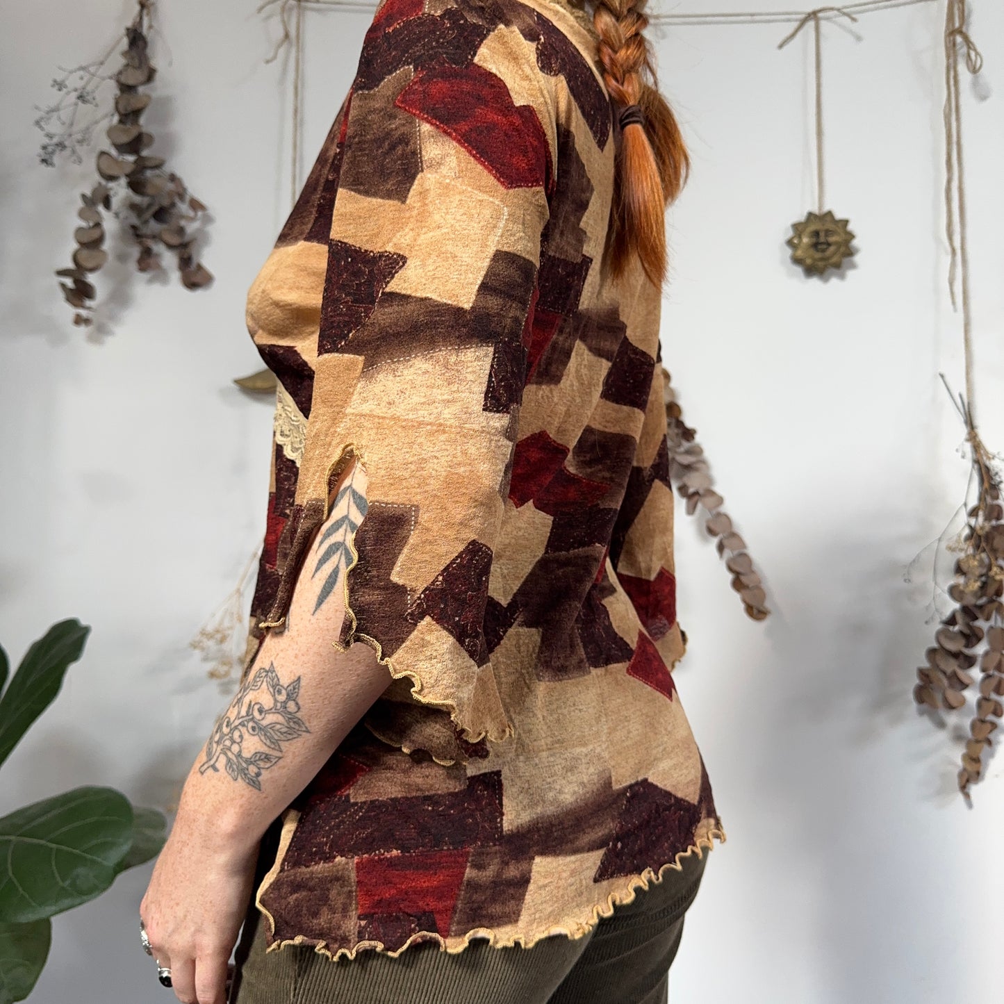 Earthy mesh top - size L/XL