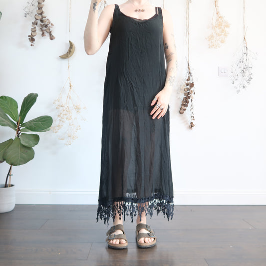 Black dress - size L