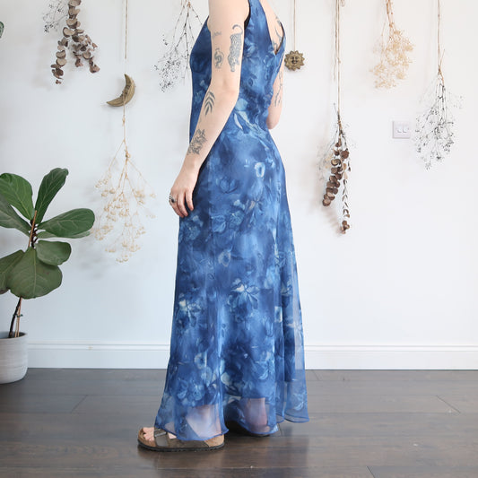 Blue floral dress - size M