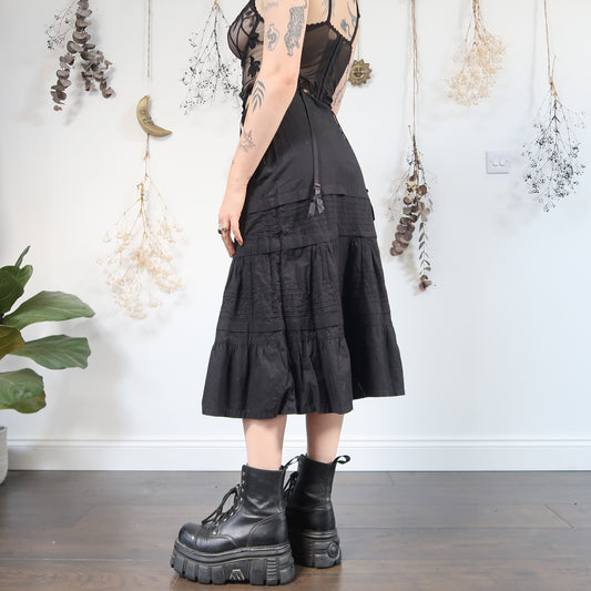 Black skirt - size 8