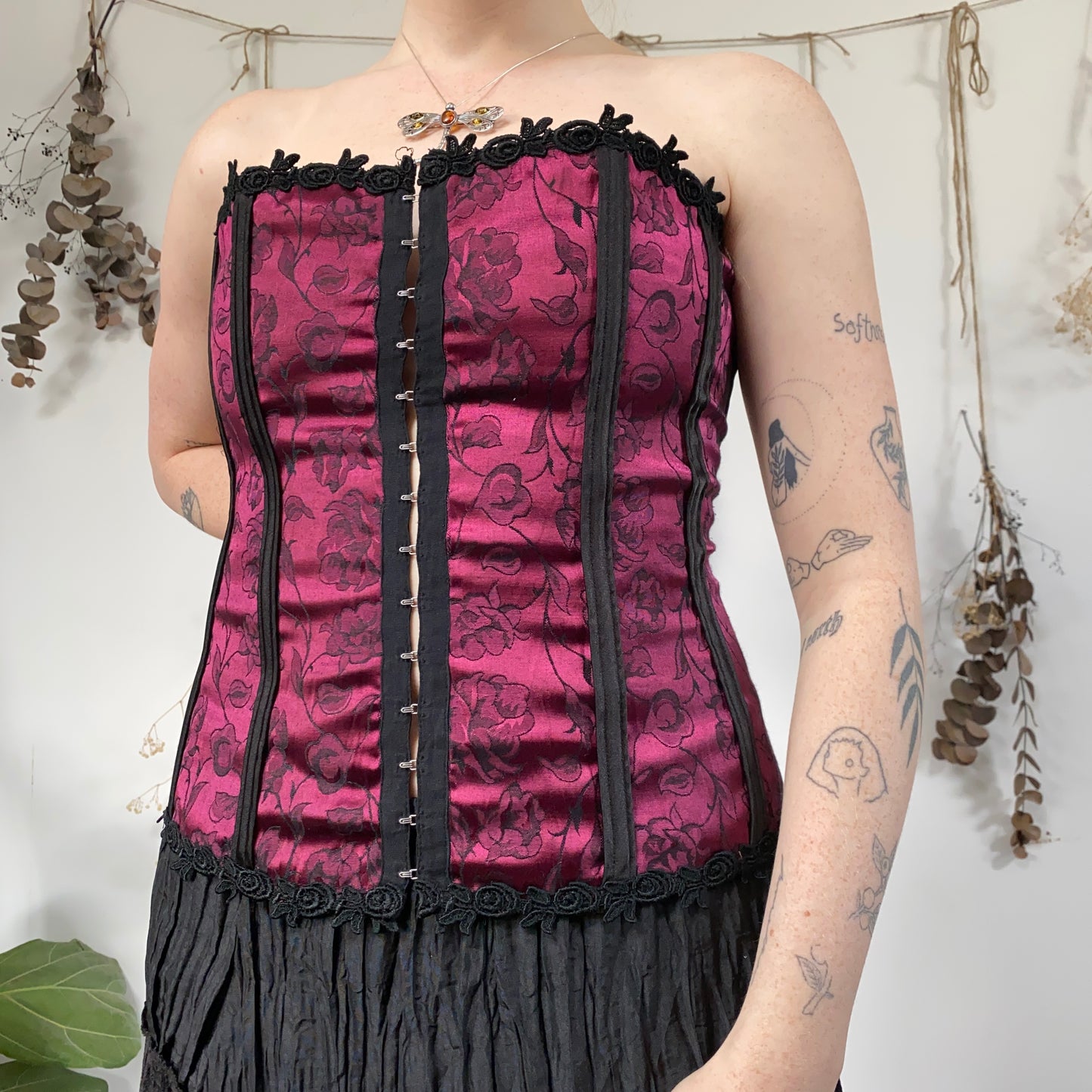 Floral fushcia corset - size L
