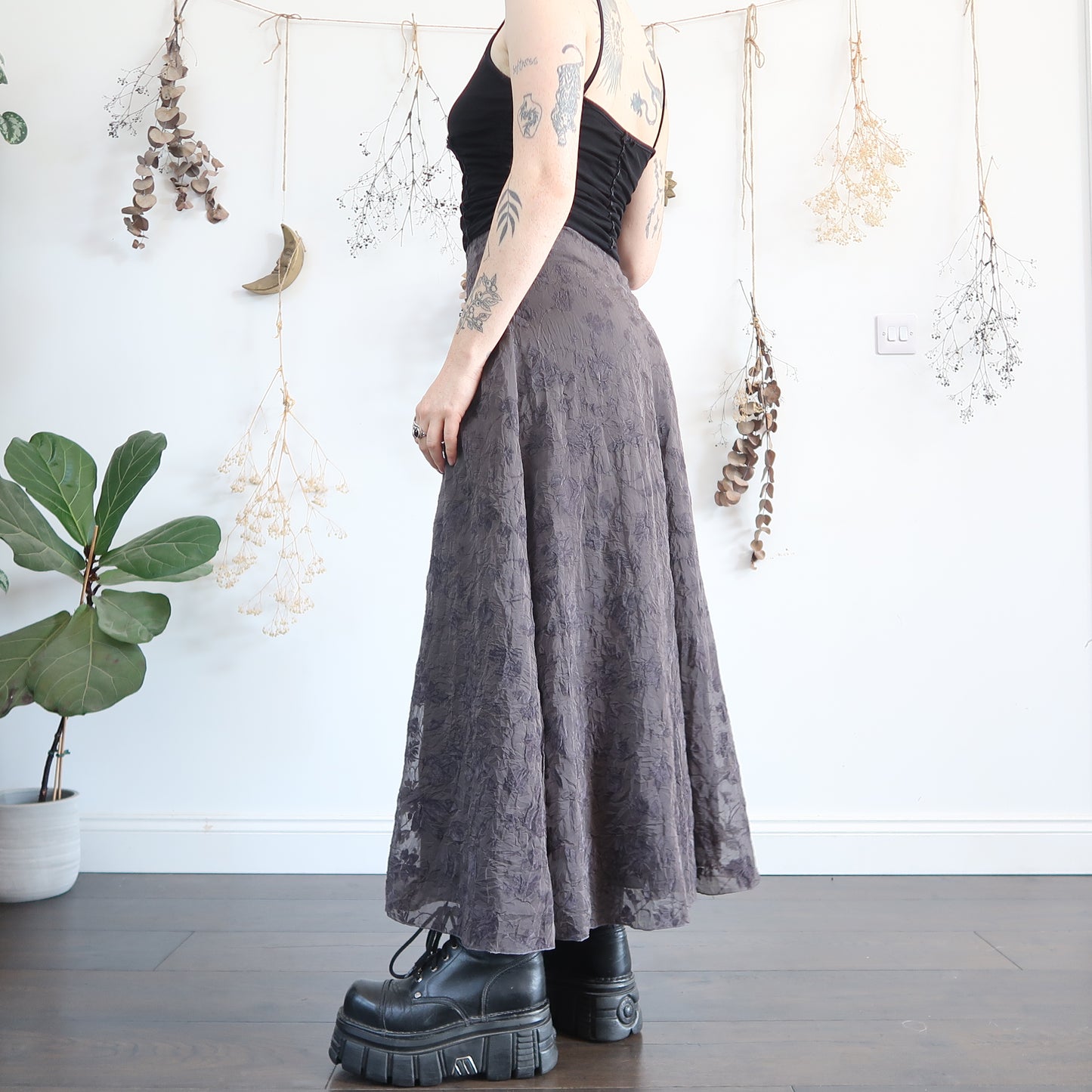 Grey floral skirt - size S