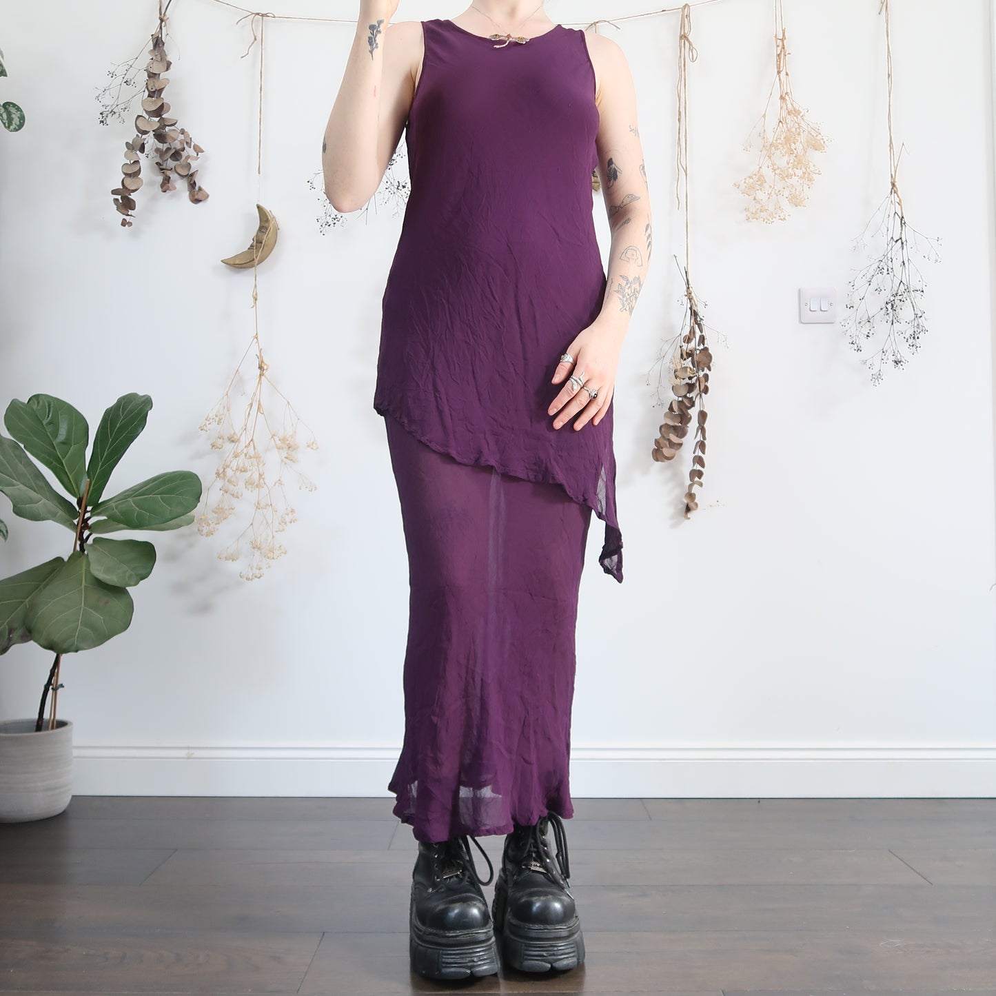 Purple maxi dress - size M