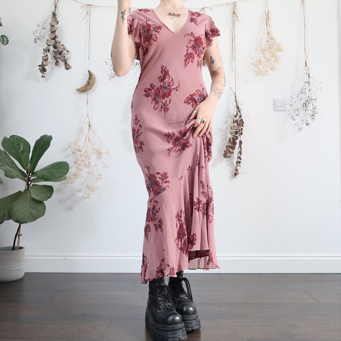 Pink floral dress - size M