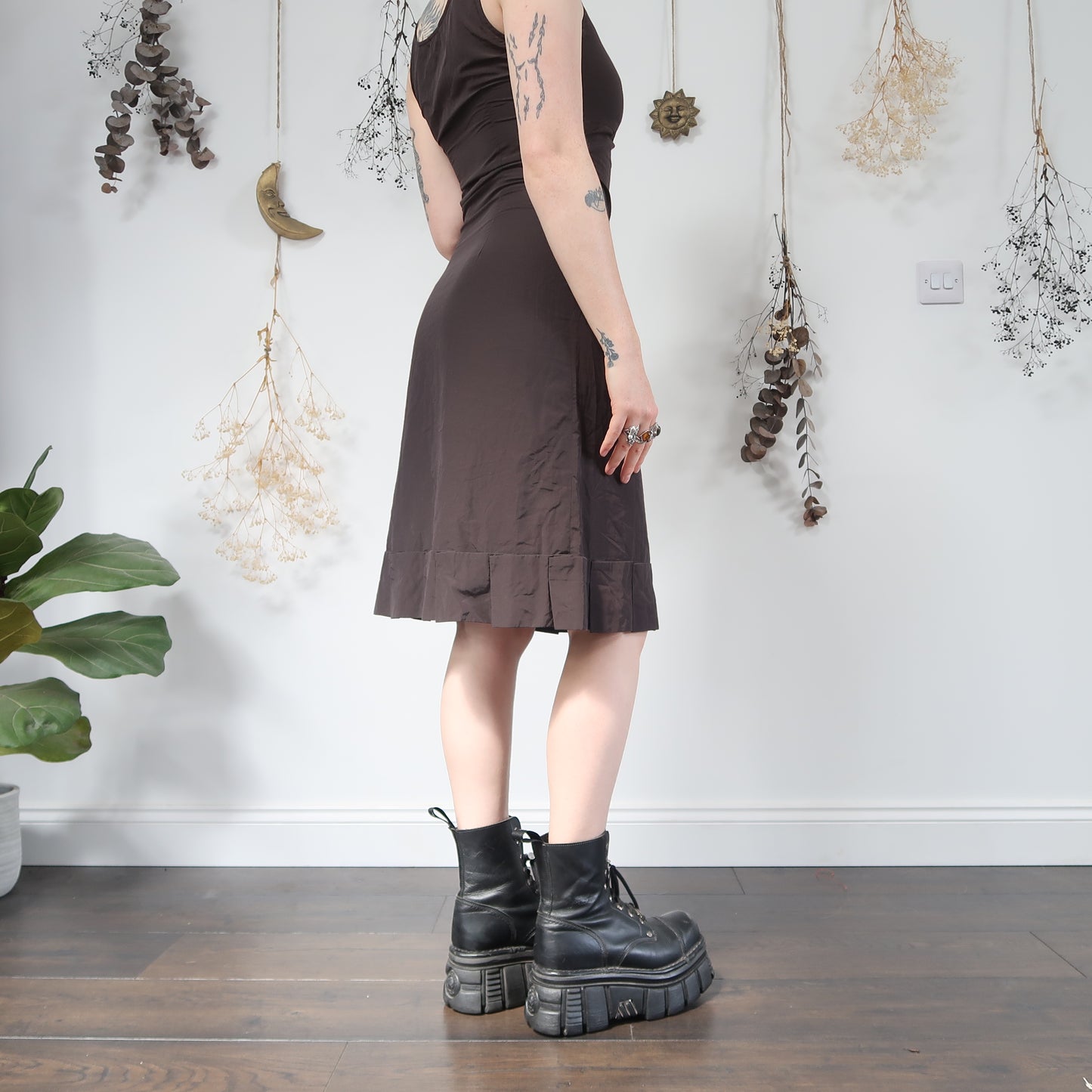 Brown archive dress - size XS/S