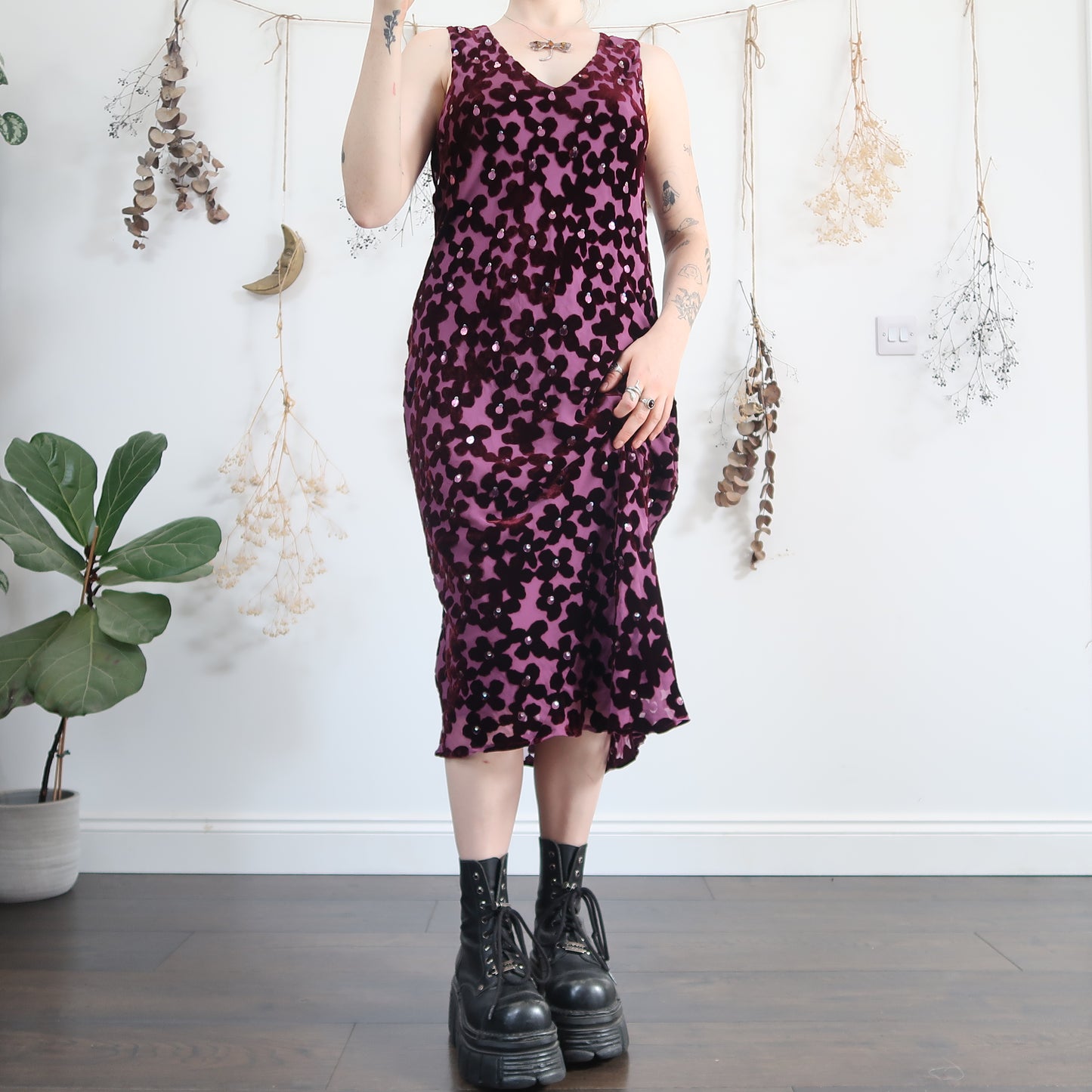 Purple velvet dress - size M