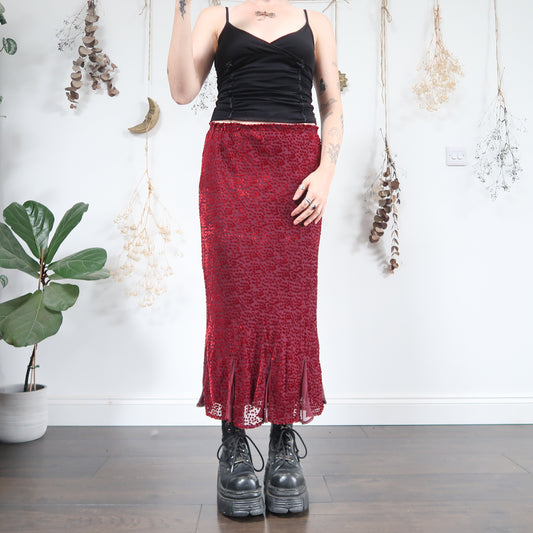 Red velvet skirt - size S/M