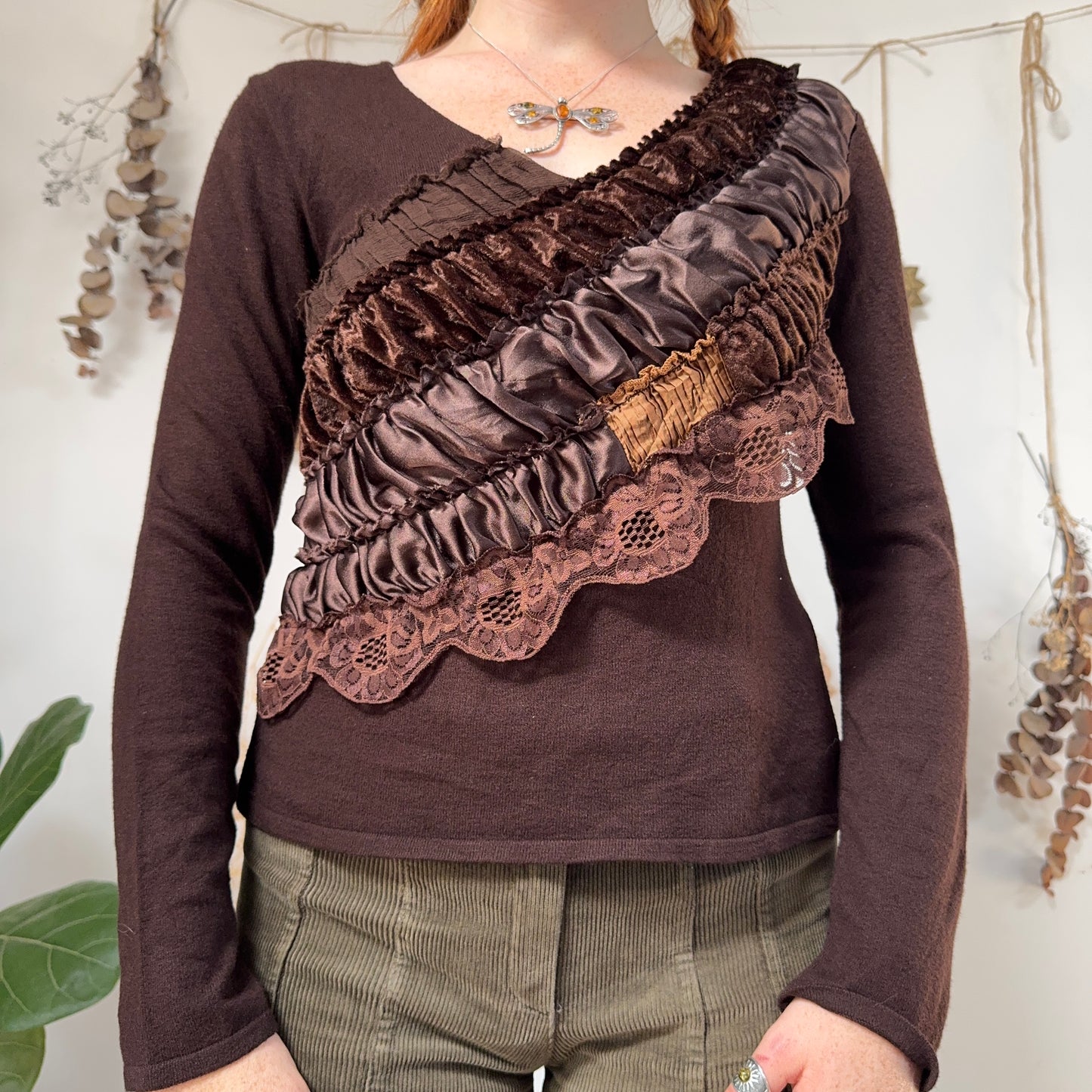 Brown ruffle top - size S/M