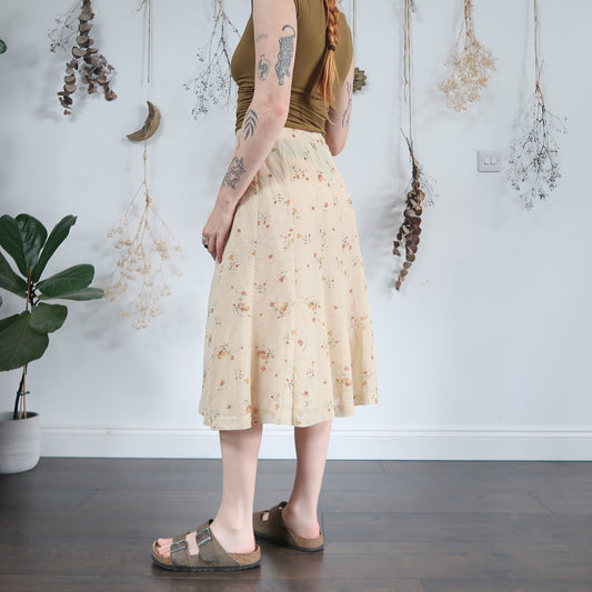 Cream floral skirt - size S