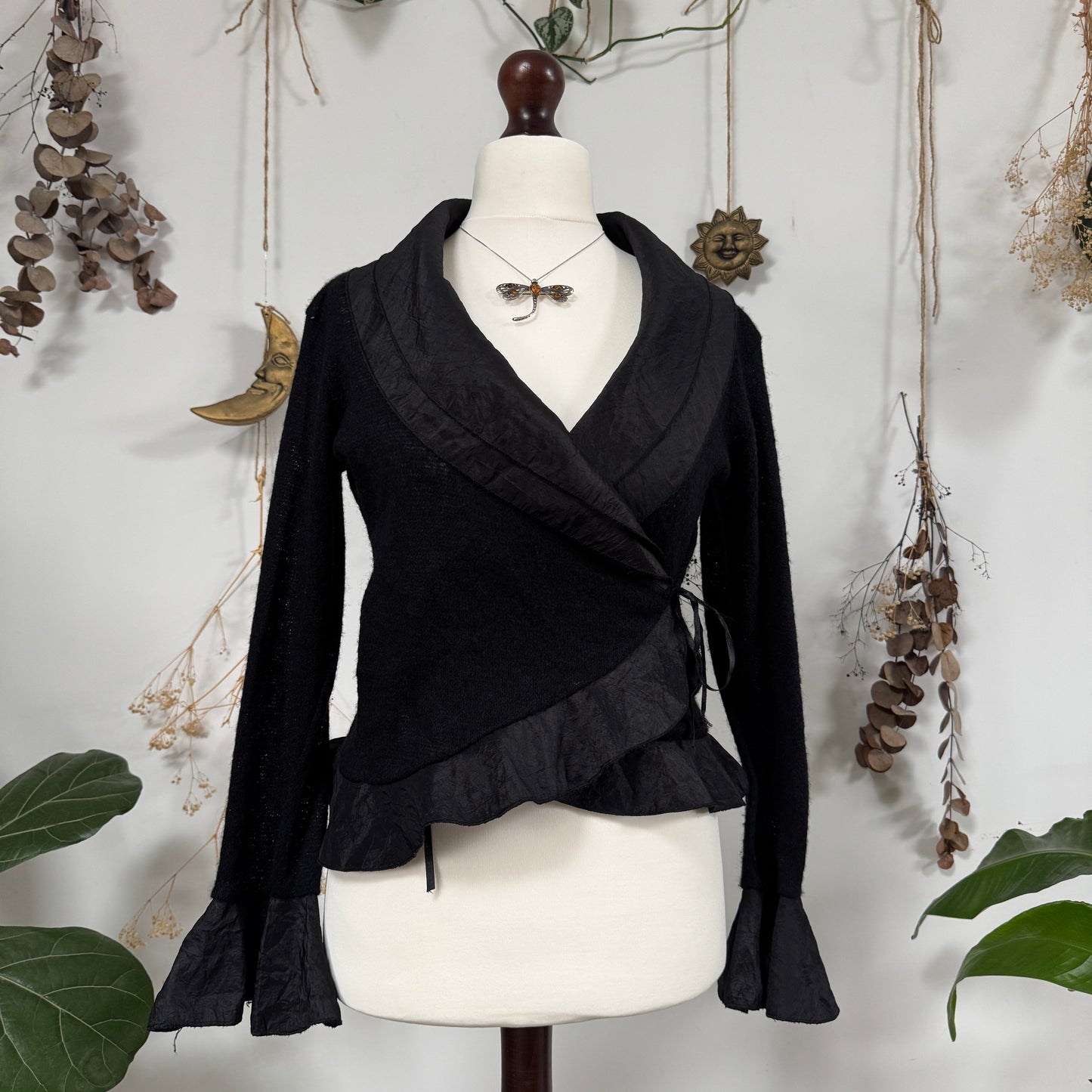Black knit wrap top - size M/L