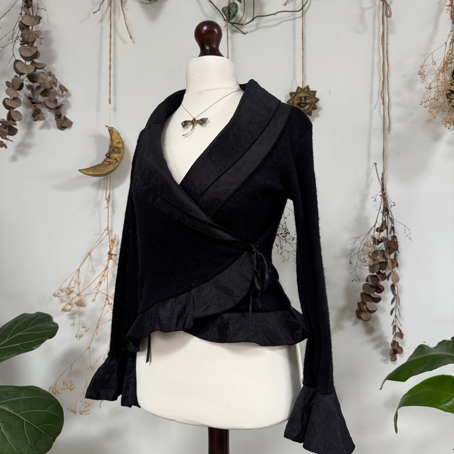 Black knit wrap top - size M/L