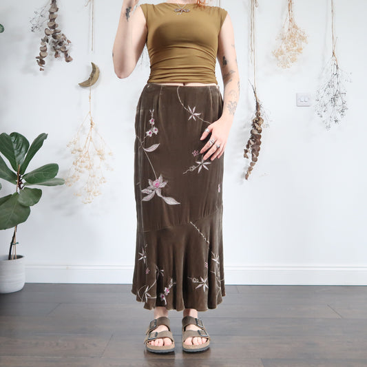 Velvet embroidered skirt - size M