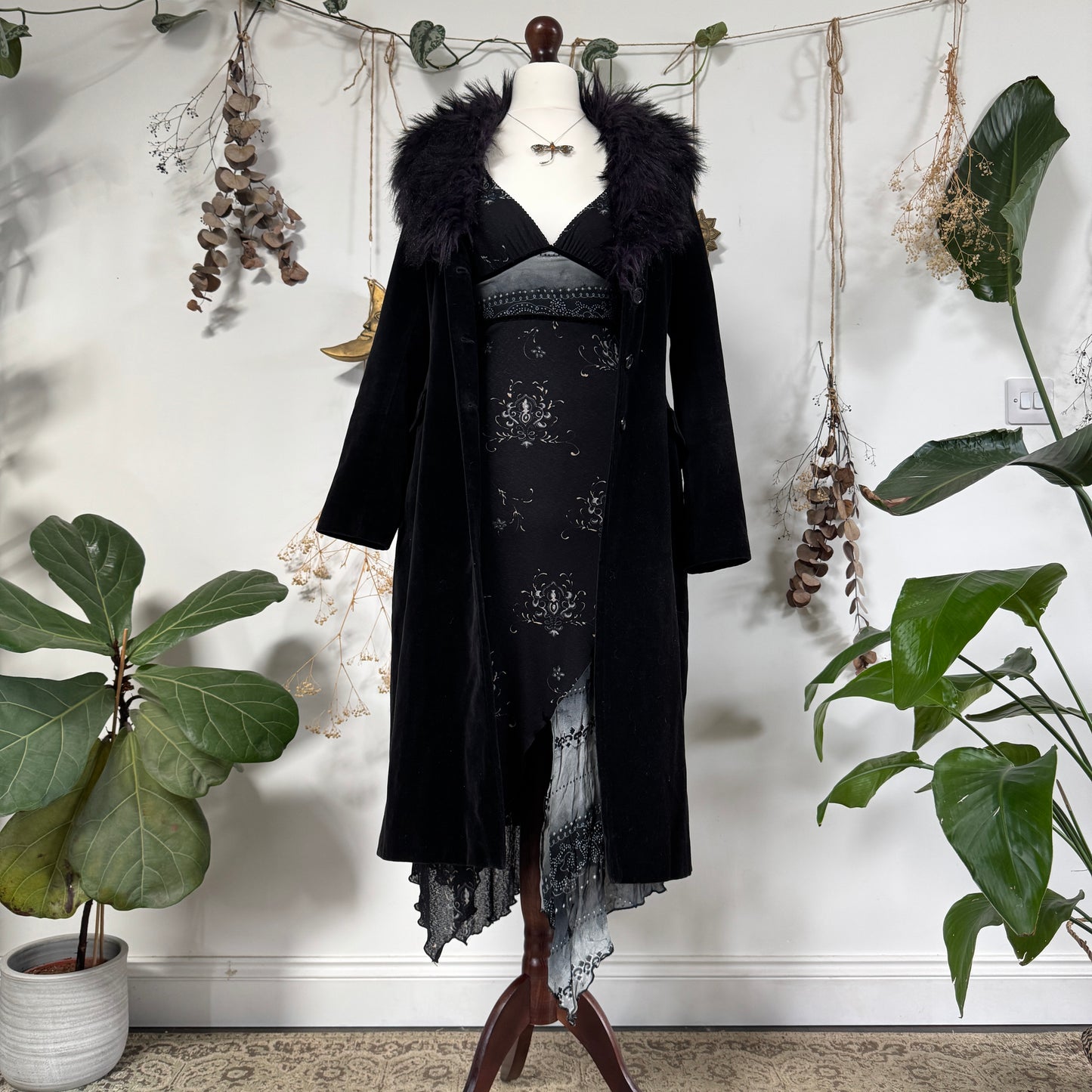 Black velvet jacket - size S/M