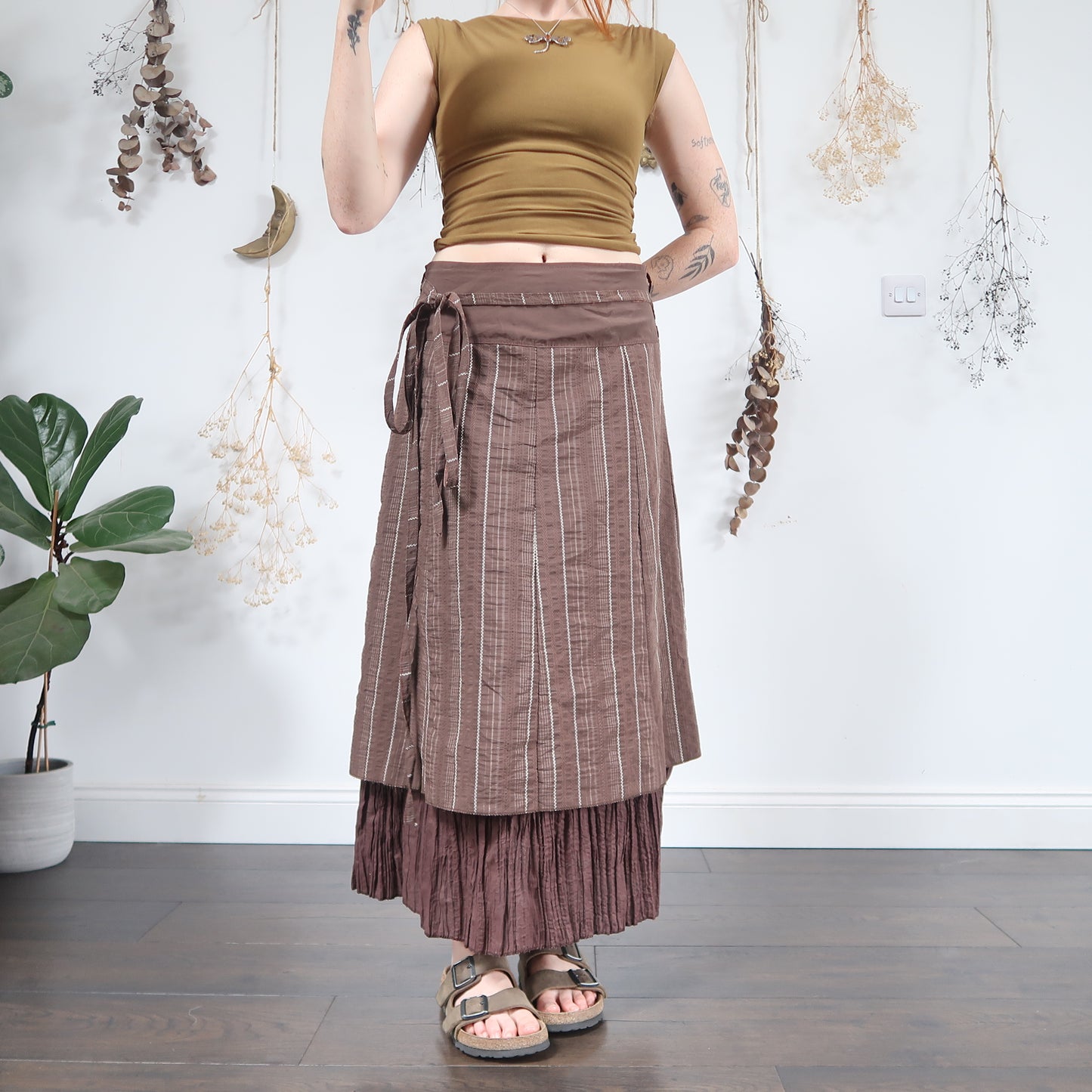 Brown skirt - size L