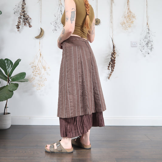 Brown skirt - size L