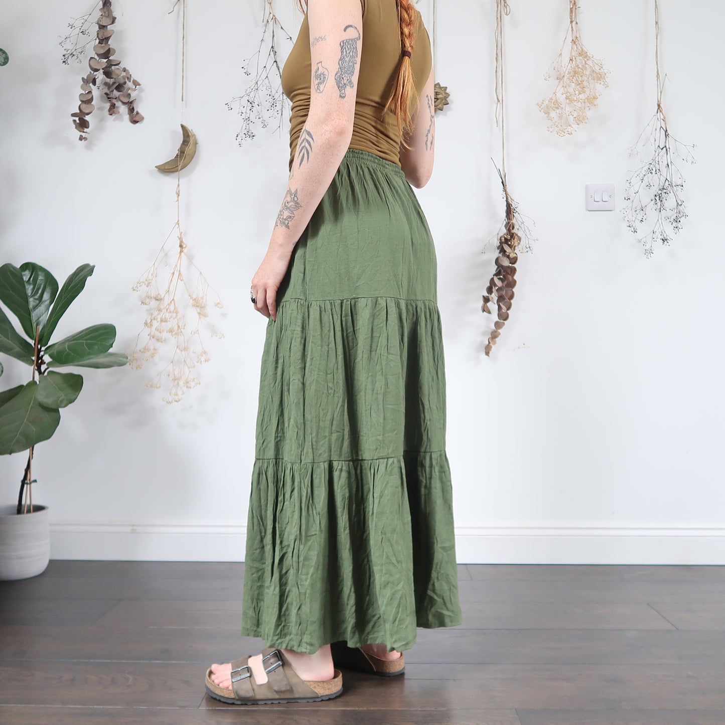 Green tiered skirt - size M