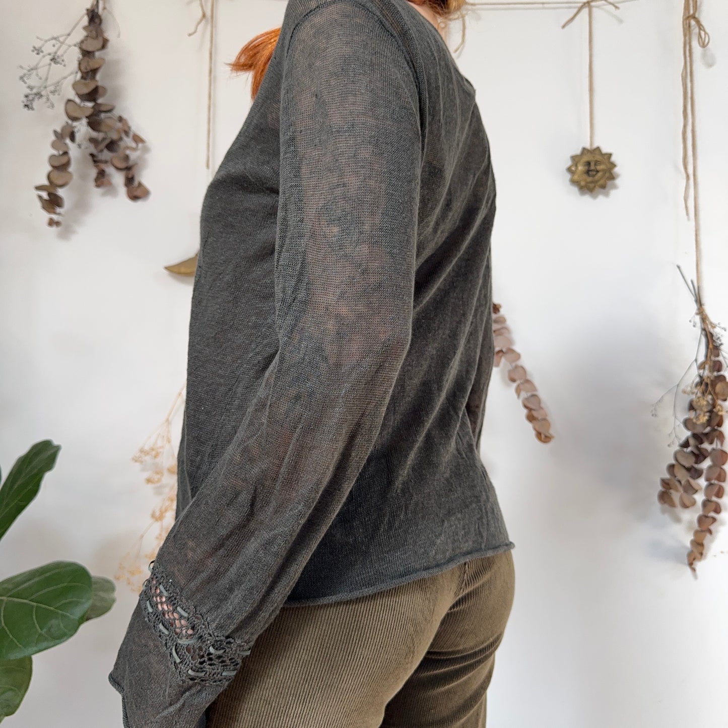 Knit cardigan - size M