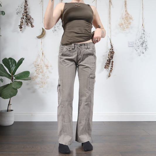 Brown cargo trousers - size M