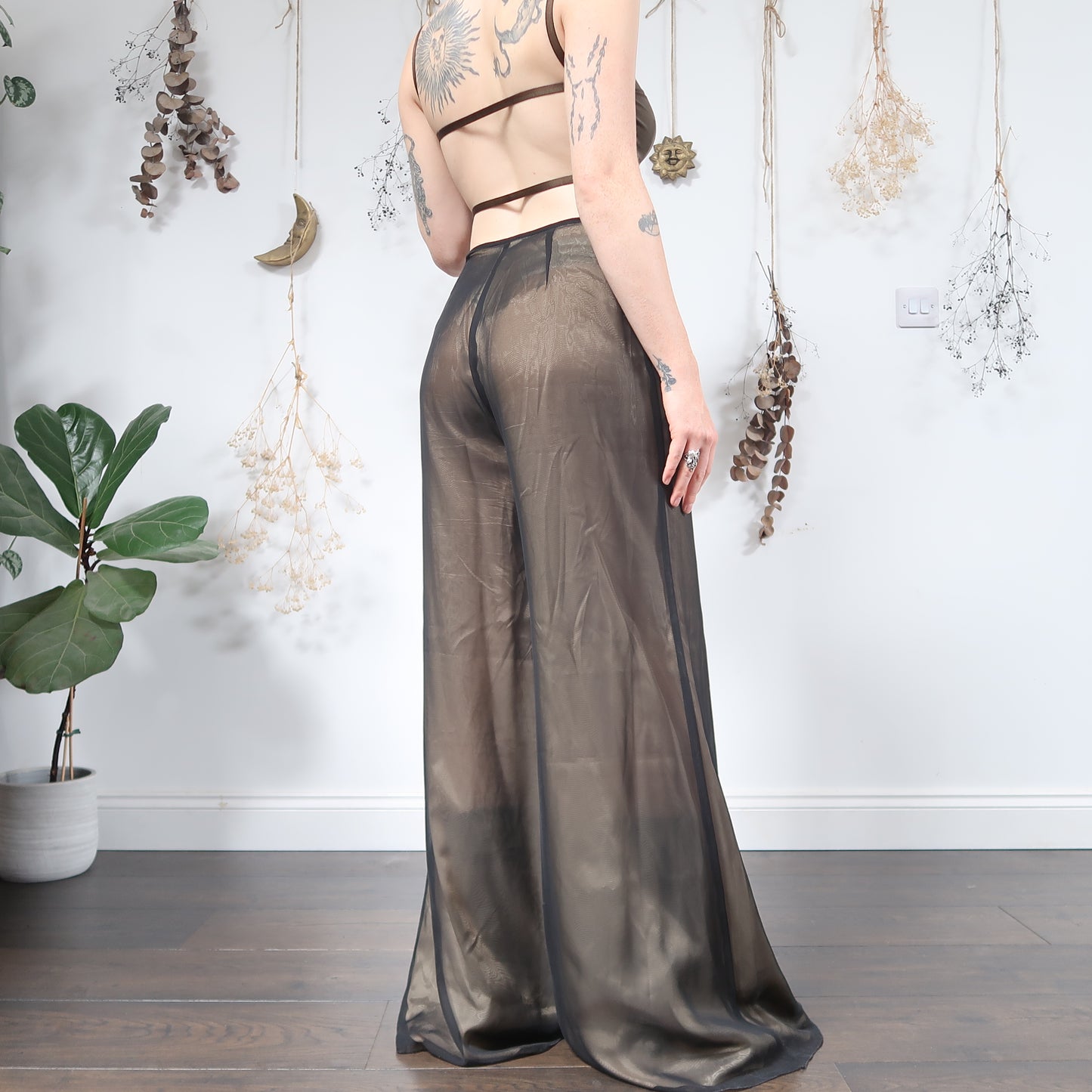 Flared flowy trousers - size M