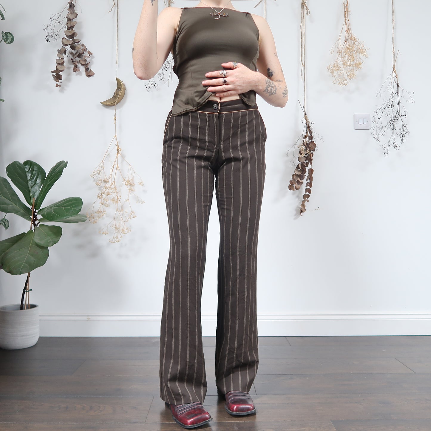 Brown pinstripe trousers - size S