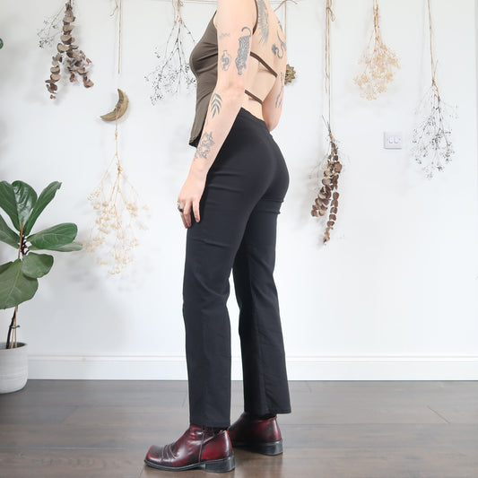 IV trousers - size M