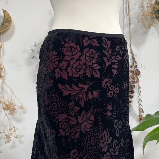 Velvet asymmetric skirt - size M