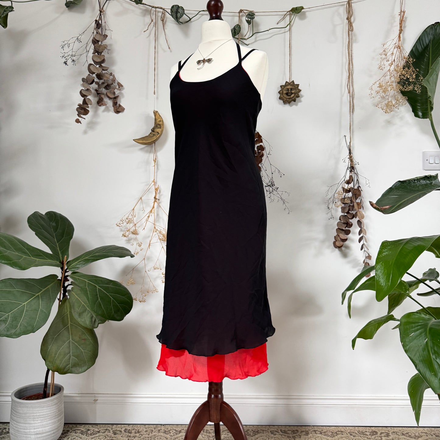 Black red dress - size M