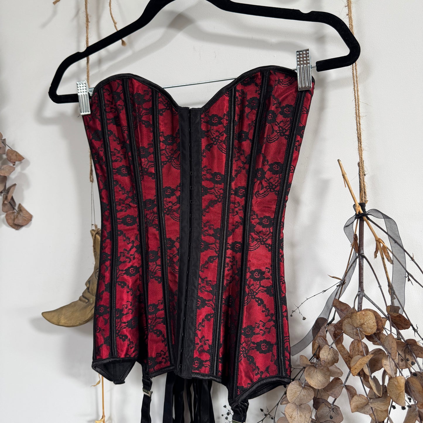 Black red lace corset - size XS/S