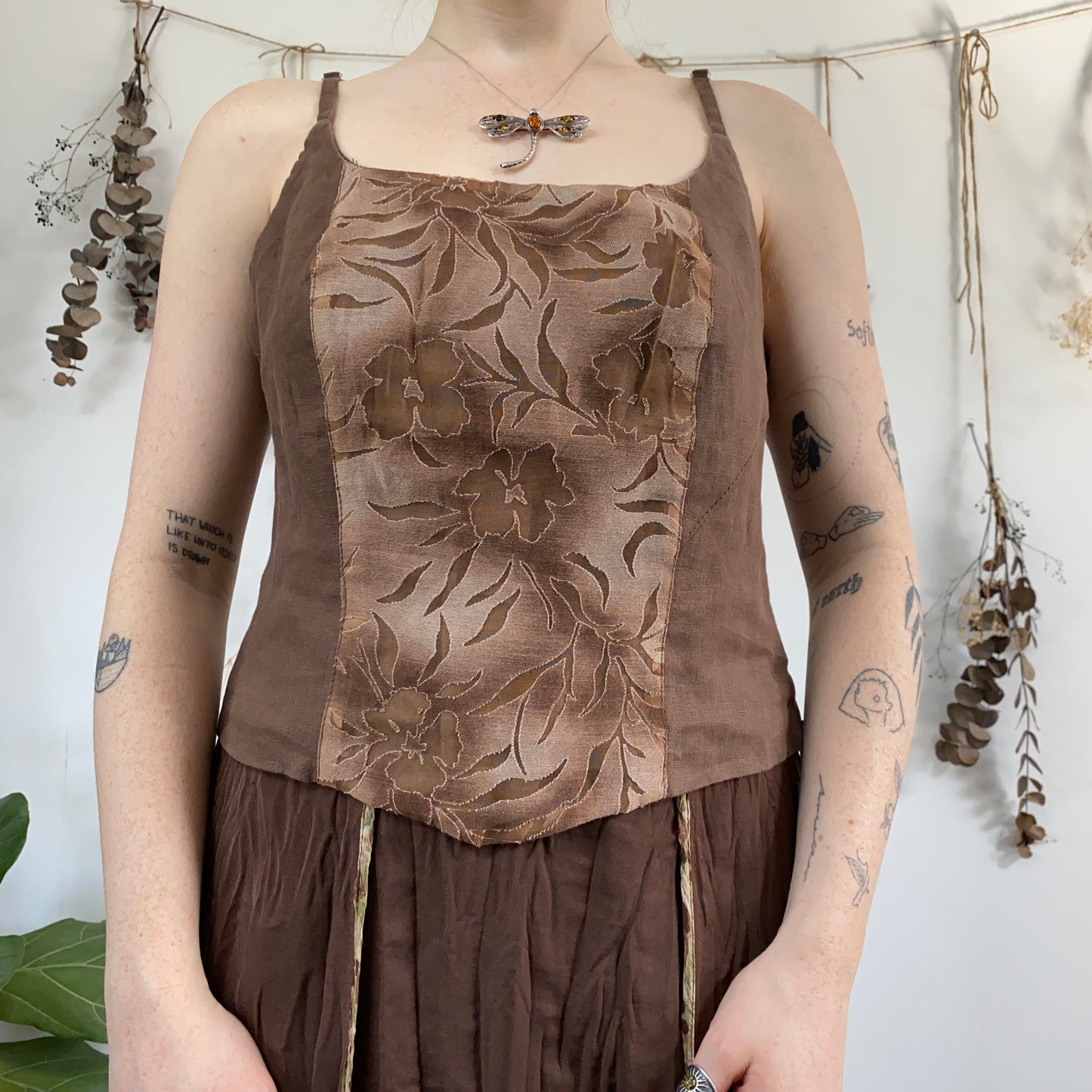 Brown floral top - size M
