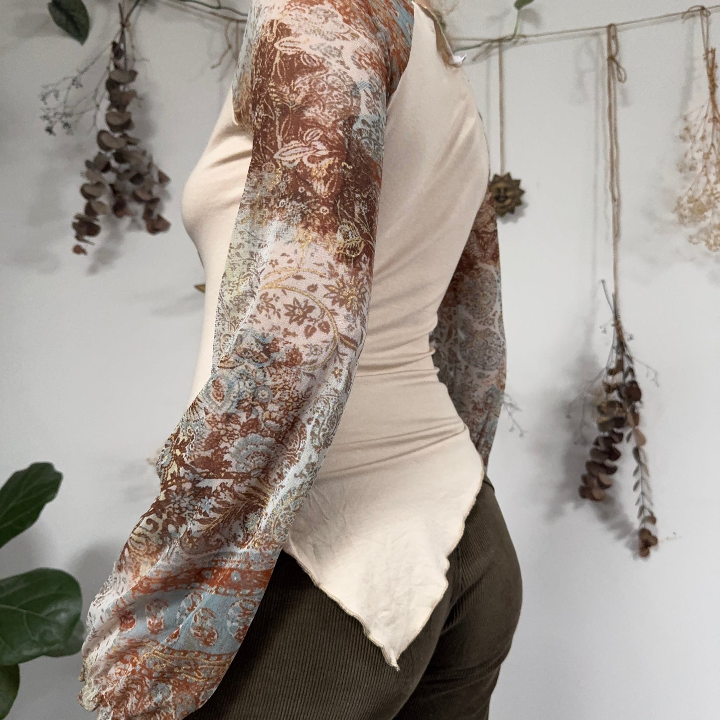 Asymmetric top - size M