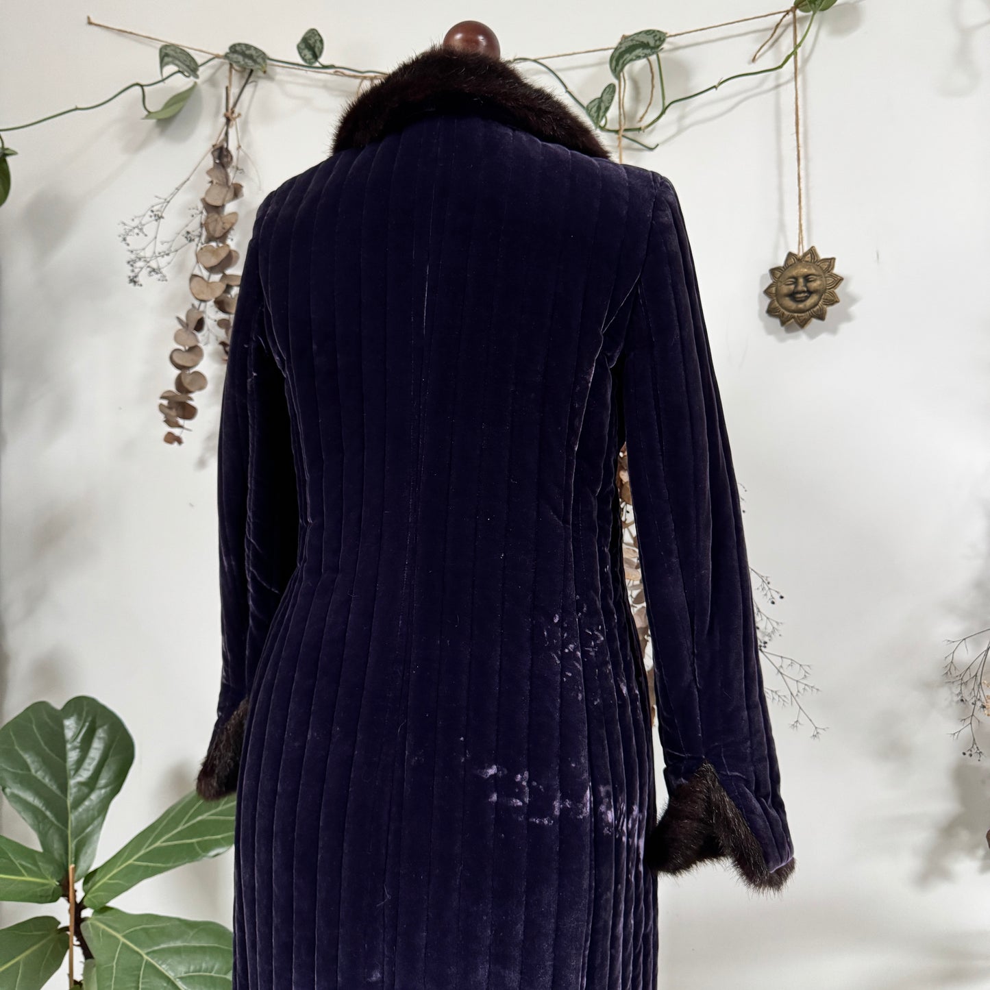 Purple velvet coat - size S