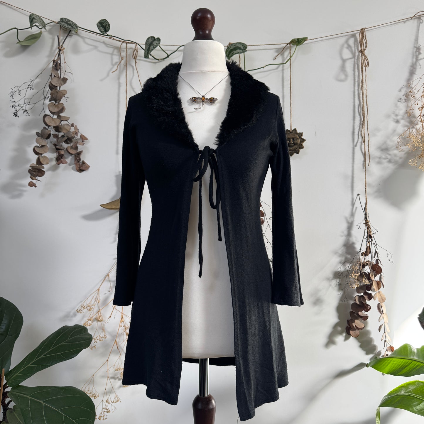 Black tie cardigan - size M